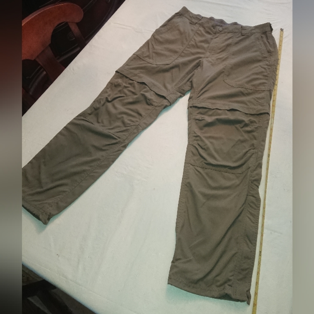 L.L. Bean Zip off hiking pants Mens M